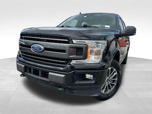 Used 2020 Ford F150 XLT w/ Equipment Group 302A Luxury AWD/4WD image 9