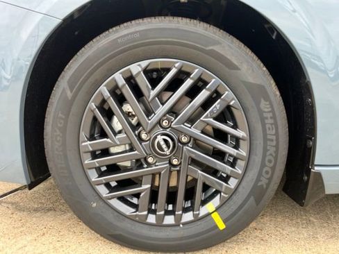New 2026 Nissan Sentra SV FWD image 8