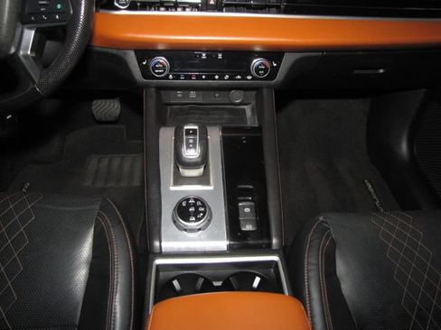 Used 2022 Mitsubishi Outlander SEL AWD/4WD image 16