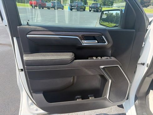 Used 2026 Chevrolet Silverado 1500 LT AWD/4WD image 14