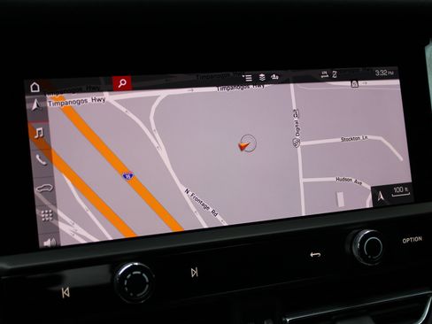 Certified 2023 Porsche Macan Turbo image 20