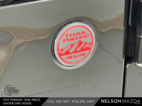 Used 2021 Jeep Wrangler Unlimited Rubicon AWD/4WD image 16