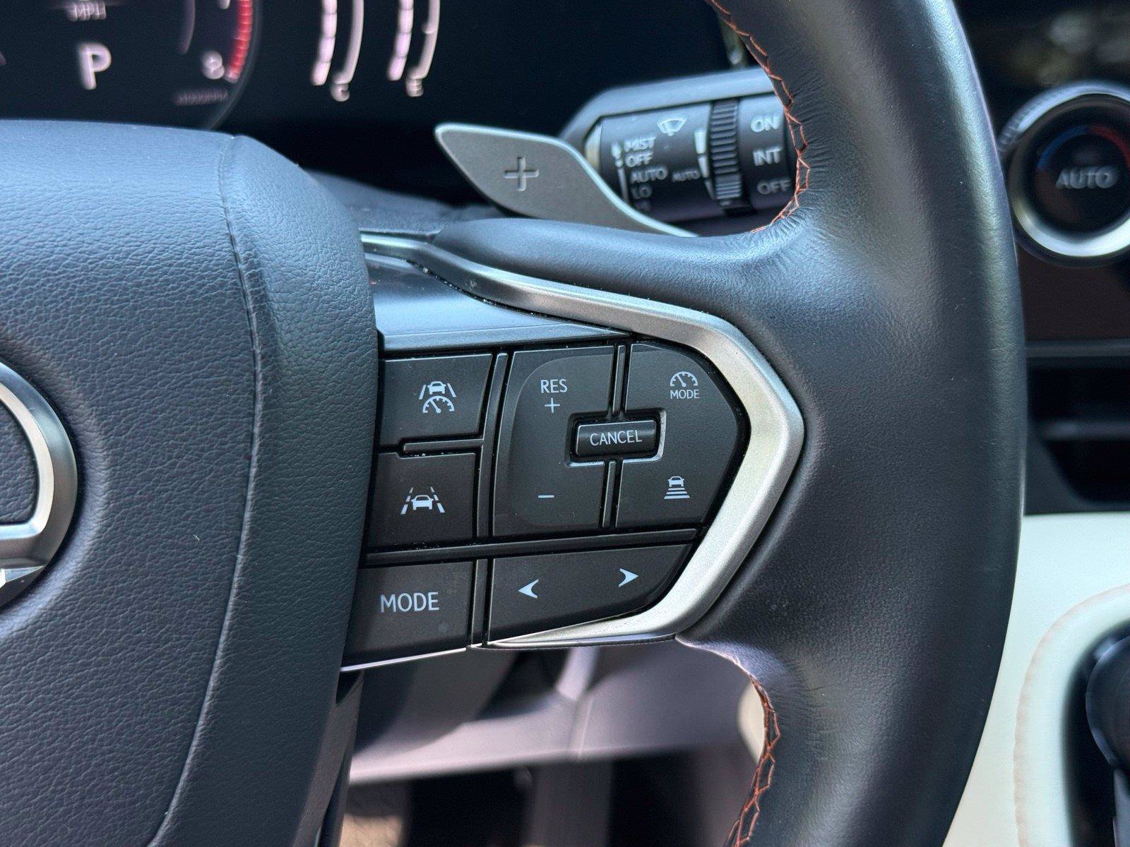 Used 2024 Lexus NX 250 FWD w/ Towing Package (2000 Lbs) image 37