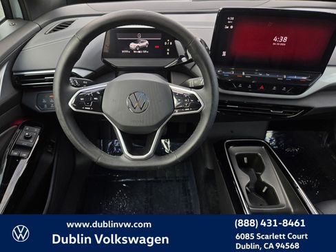 Used 2023 Volkswagen ID.4 Pro S image 12