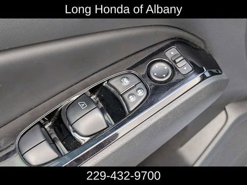 Used 2024 Nissan Altima 2.5 SR w/ SR Premium Package FWD image 13