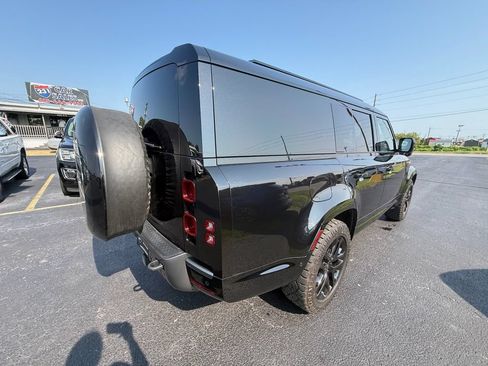 Used 2024 Land Rover Defender 130 Outbound AWD/4WD image 3