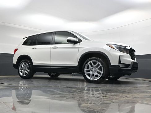 Used 2024 Honda Passport EX-L image 25