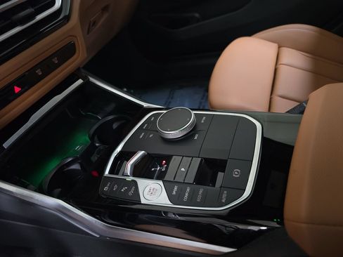 Used 2023 BMW 330i Sedan w/ Parking Assistance Package RWD image 26