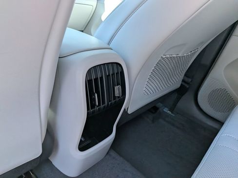 Used 2024 Hyundai Kona Limited AWD/4WD image 36
