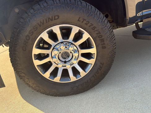 Used 2022 Ford F250 Lariat w/ Lariat Ultimate Package image 2