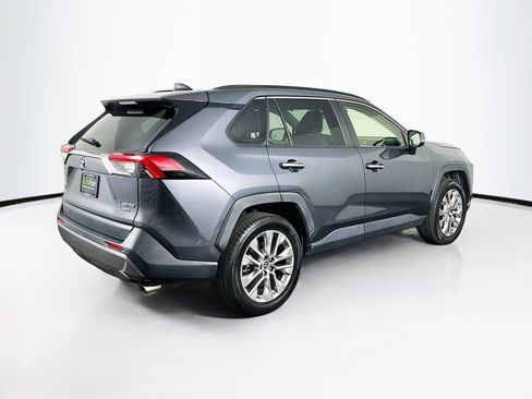 Used 2020 Toyota RAV4 Limited AWD/4WD image 9