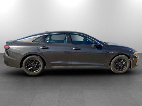 Used 2025 Kia K5 LXS FWD image 4