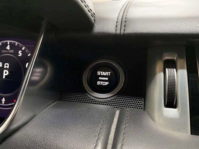 Used 2020 Land Rover Range Rover Autobiography AWD/4WD image 40