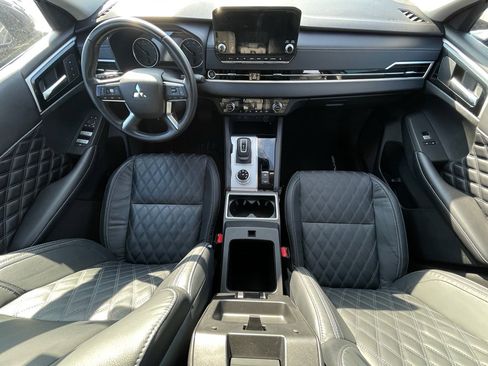 Used 2022 Mitsubishi Outlander SEL image 25