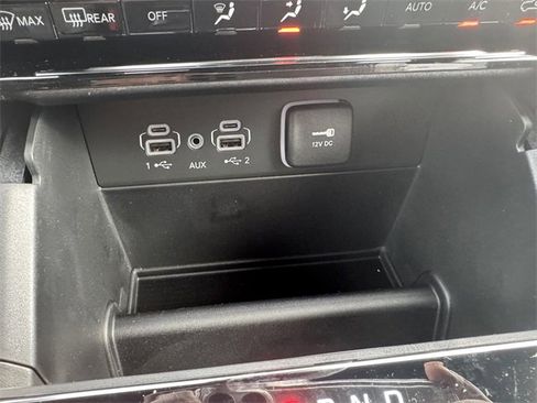 New 2025 Jeep Grand Cherokee Limited image 26