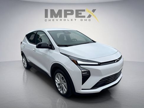 New 2027 Chevrolet Bolt LT FWD image 7