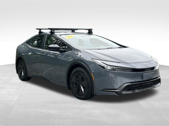 Used 2024 Toyota Prius LE AWD/4WD image 7