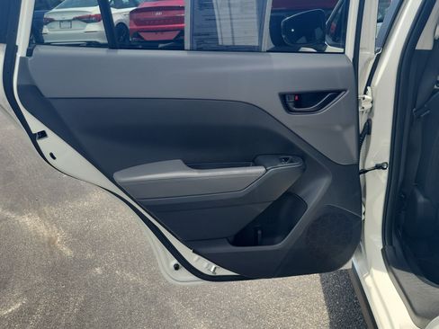 Used 2024 Subaru Crosstrek 2.0i Premium AWD/4WD image 13