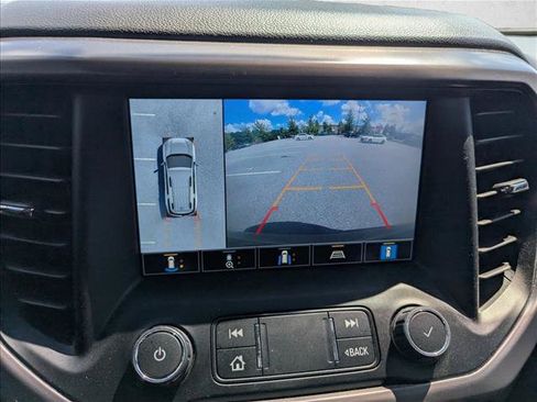 Used 2023 GMC Acadia AT4 w/ Technology Package AWD/4WD image 19