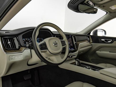 Used 2021 Volvo XC60 T8 Inscription Expression w/ Advanced Package image 13