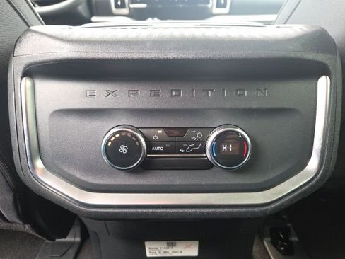 Used 2025 Ford Expedition Max Active image 23