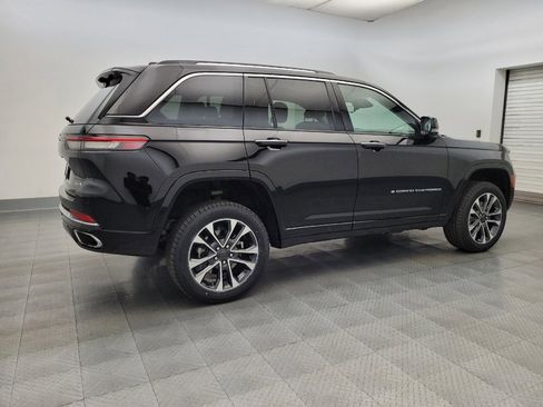 Used 2022 Jeep Grand Cherokee Overland w/ Advanced Protech Group III image 10