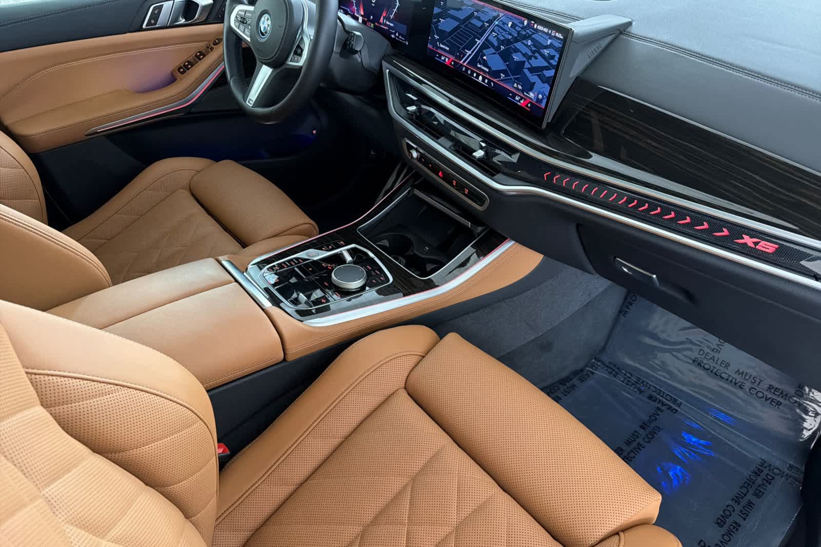 Used 2024 BMW X5 xDrive50e w/ M Sport Package AWD/4WD image 16