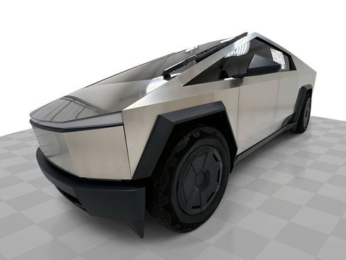 Used 2025 Tesla Cybertruck AWD Crew Cab image 1