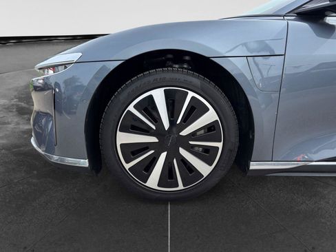 Used 2024 Lucid Air Pure RWD image 9