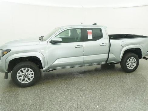 New 2026 Toyota Tacoma SR5 image 2