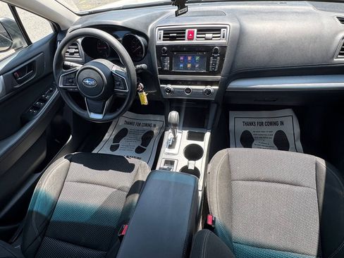 Used 2018 Subaru Outback 2.5i AWD/4WD image 17