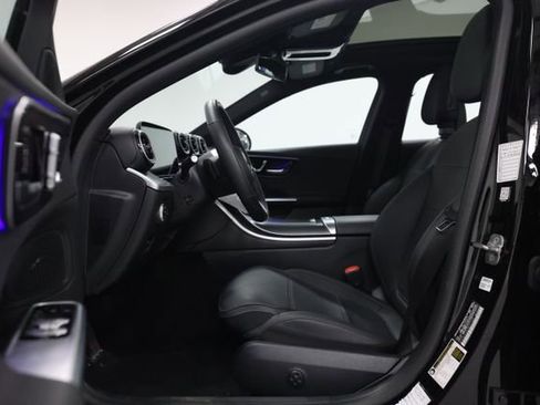 Used 2025 Mercedes-Benz C 300 4MATIC Sedan image 15