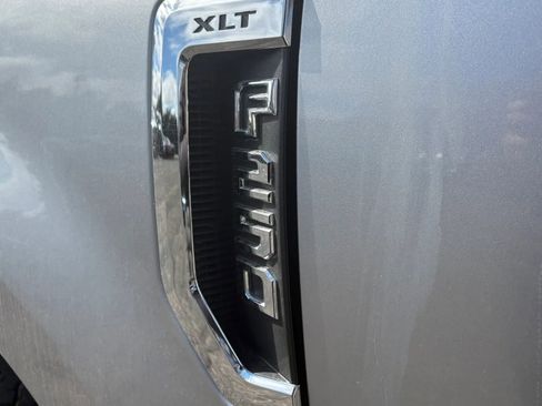 Used 2020 Ford F250 XLT w/ XLT Value Package image 32