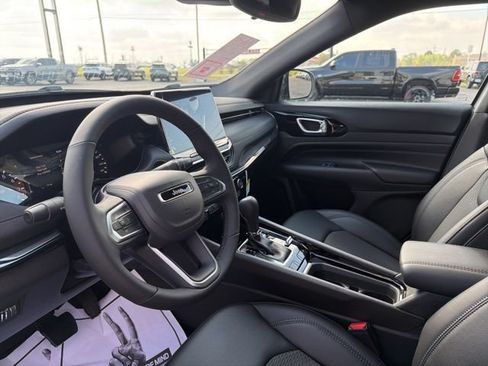 New 2026 Jeep Compass Latitude AWD/4WD image 6