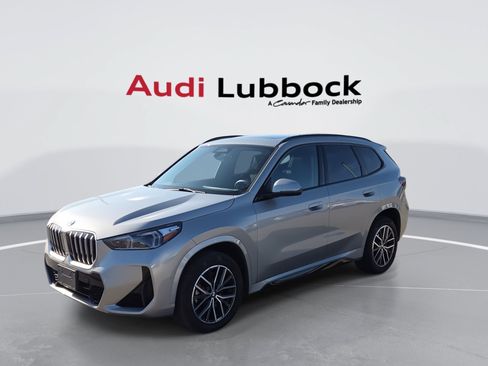 Used 2026 BMW X1 xDrive28i AWD/4WD image 4