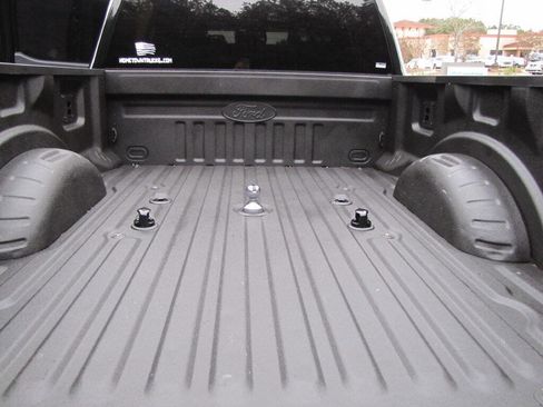 Used 2024 Ford F250 XLT image 30