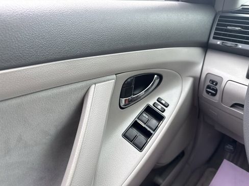 Used 2007 Toyota Camry LE FWD image 35