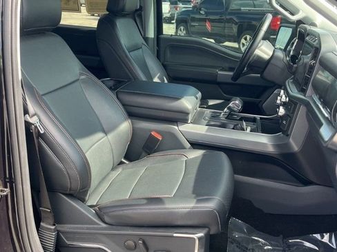 Used 2022 Ford F150 Lariat w/ Equipment Group 501A Mid AWD/4WD image 8
