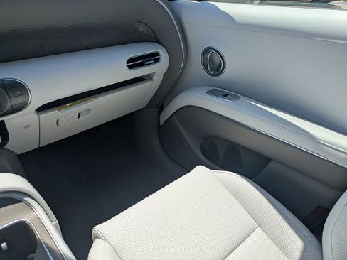 New 2026 Hyundai Palisade SEL Premium FWD image 16