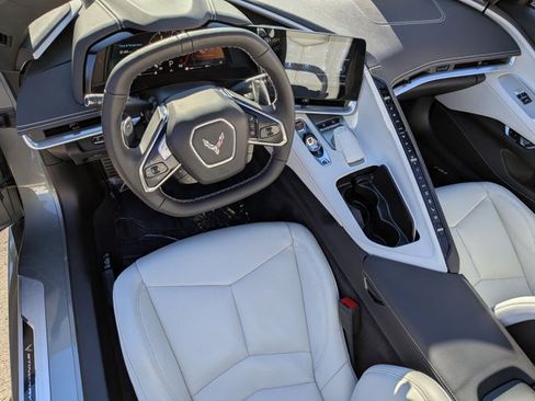 Used 2023 Chevrolet Corvette Stingray Preferred Conv w/ 2LT image 10