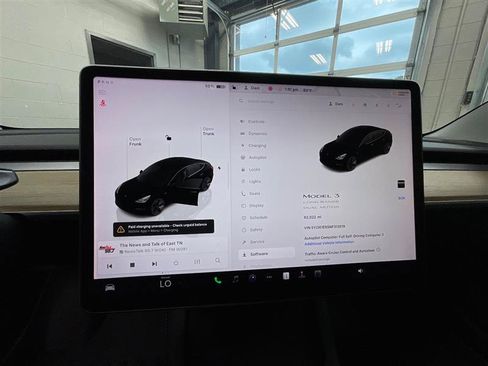Used 2022 Tesla Model 3 Long Range AWD/4WD image 15