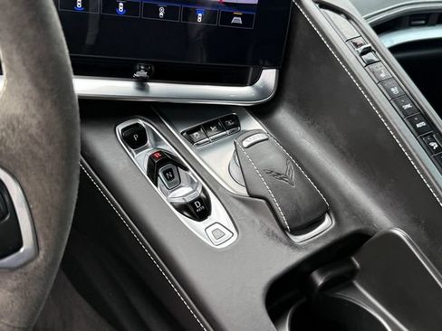 Used 2023 Chevrolet Corvette Stingray Premium Cpe w/ Z51 Performance Package RWD image 20