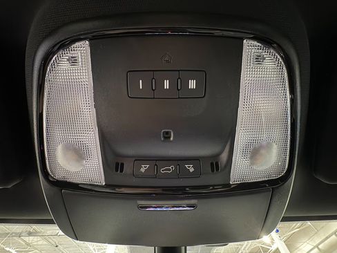 Used 2023 Dodge Durango R/T w/ Trailer Tow Group IV AWD/4WD image 34