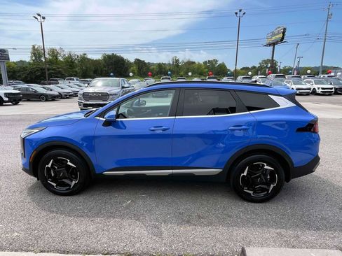 Certified 2026 Kia Sportage EX w/ EX Panorama Roof Package AWD/4WD image 32