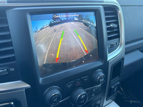 Used 2018 RAM 1500 Big Horn image 25