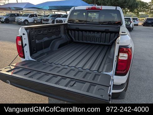 New 2026 GMC Canyon Denali AWD/4WD image 29