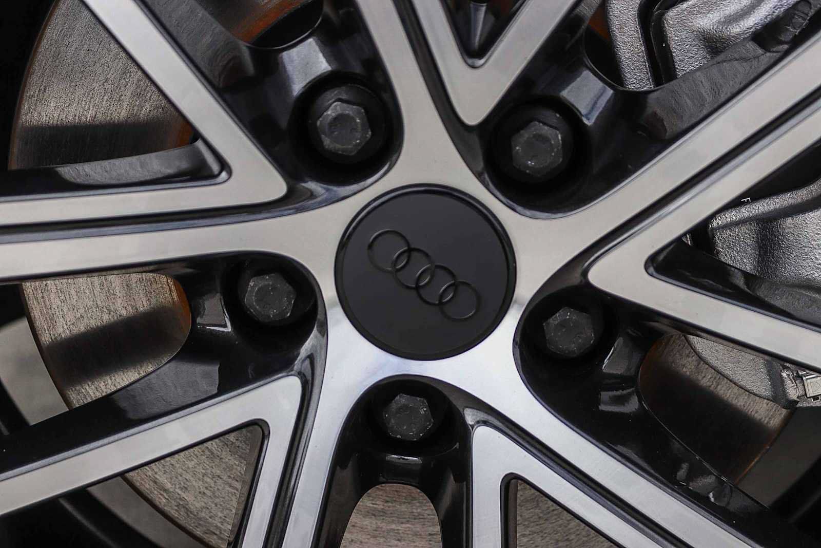 New 2026 Audi Q5 Premium AWD/4WD image 15