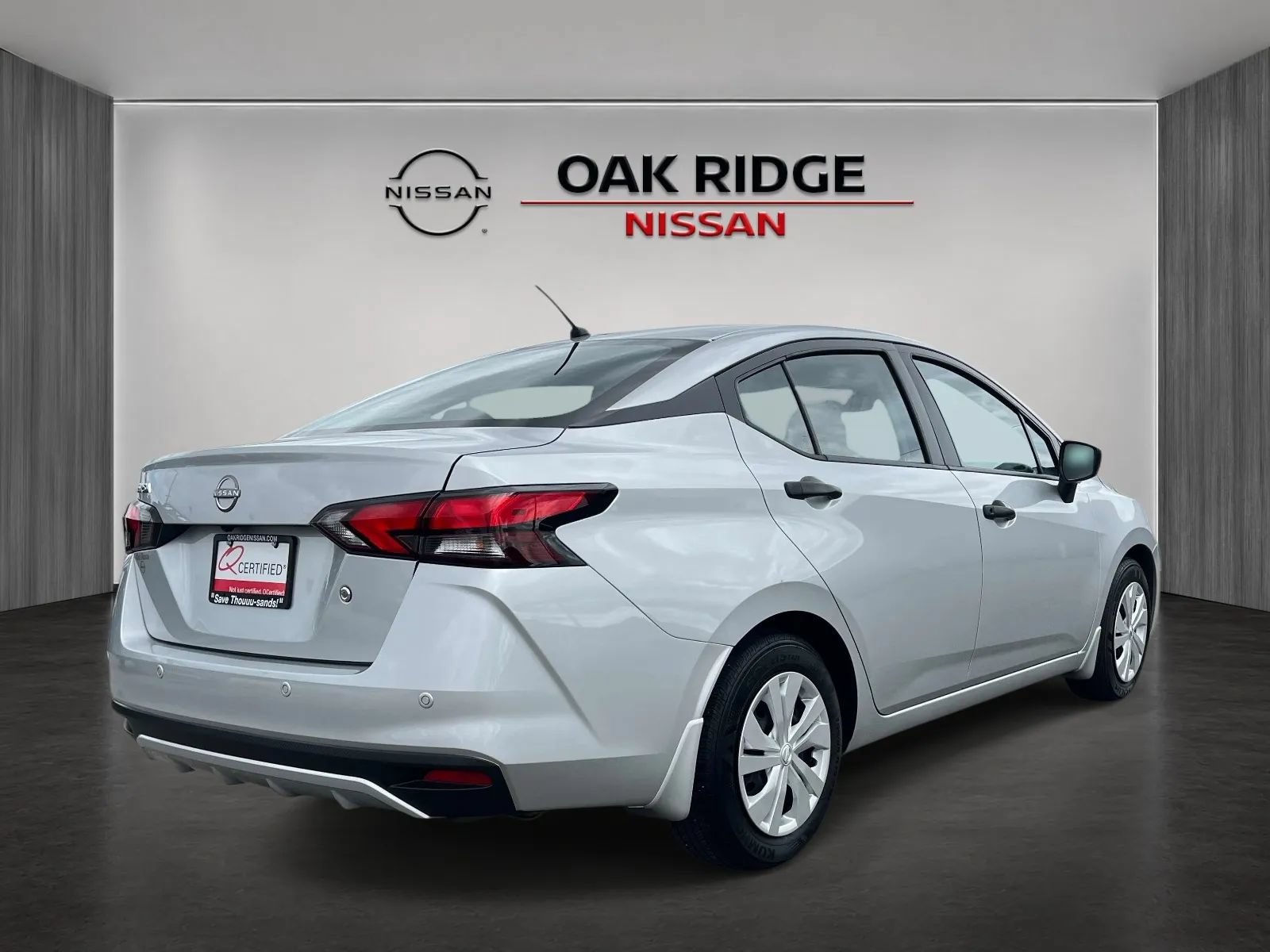 Used 2025 Nissan Versa S w/ Trunk Package FWD image 3