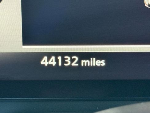 Used 2023 Nissan Rogue Platinum image 14