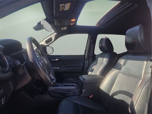 Certified 2022 Toyota Tacoma TRD Pro image 18